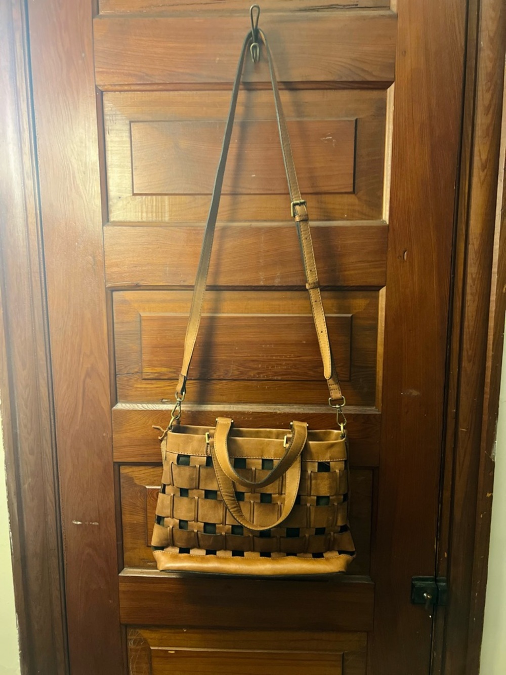 Tan Woven Leather Handbag/Shoulder Bag - Picture 6 of 11